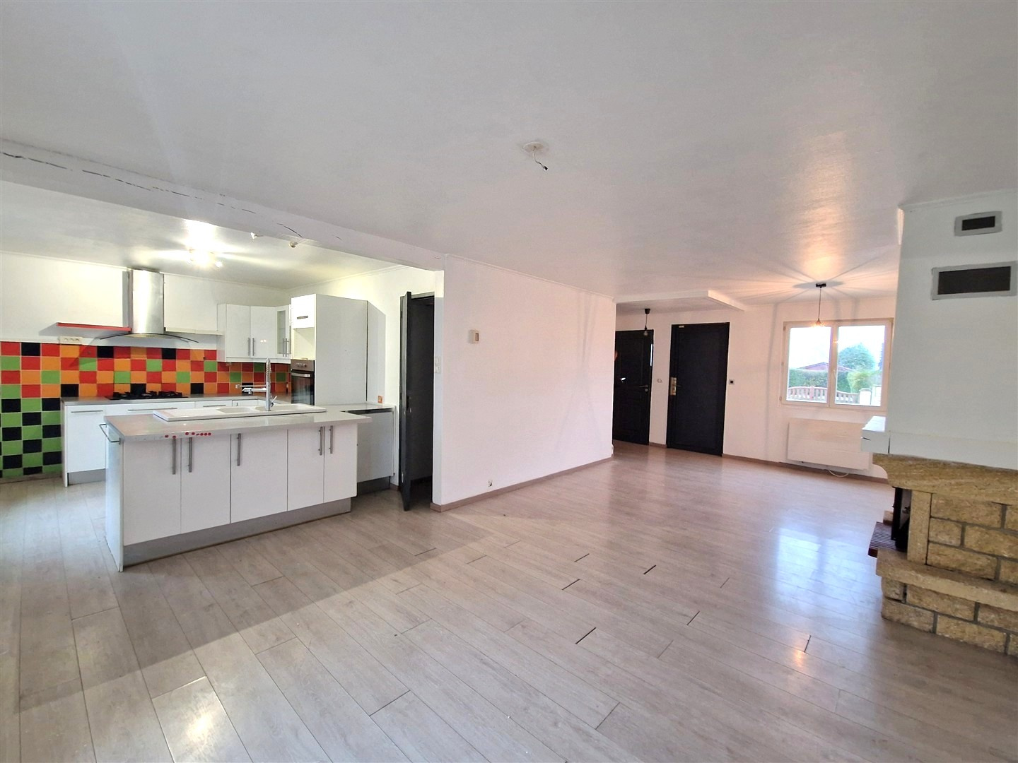 Proche commodités & écoles !2\' RN12