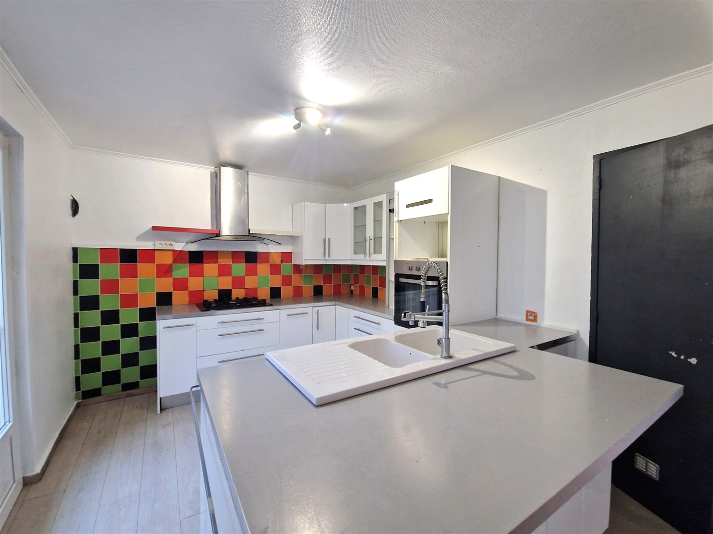 Proche commodités & écoles !2\' RN12