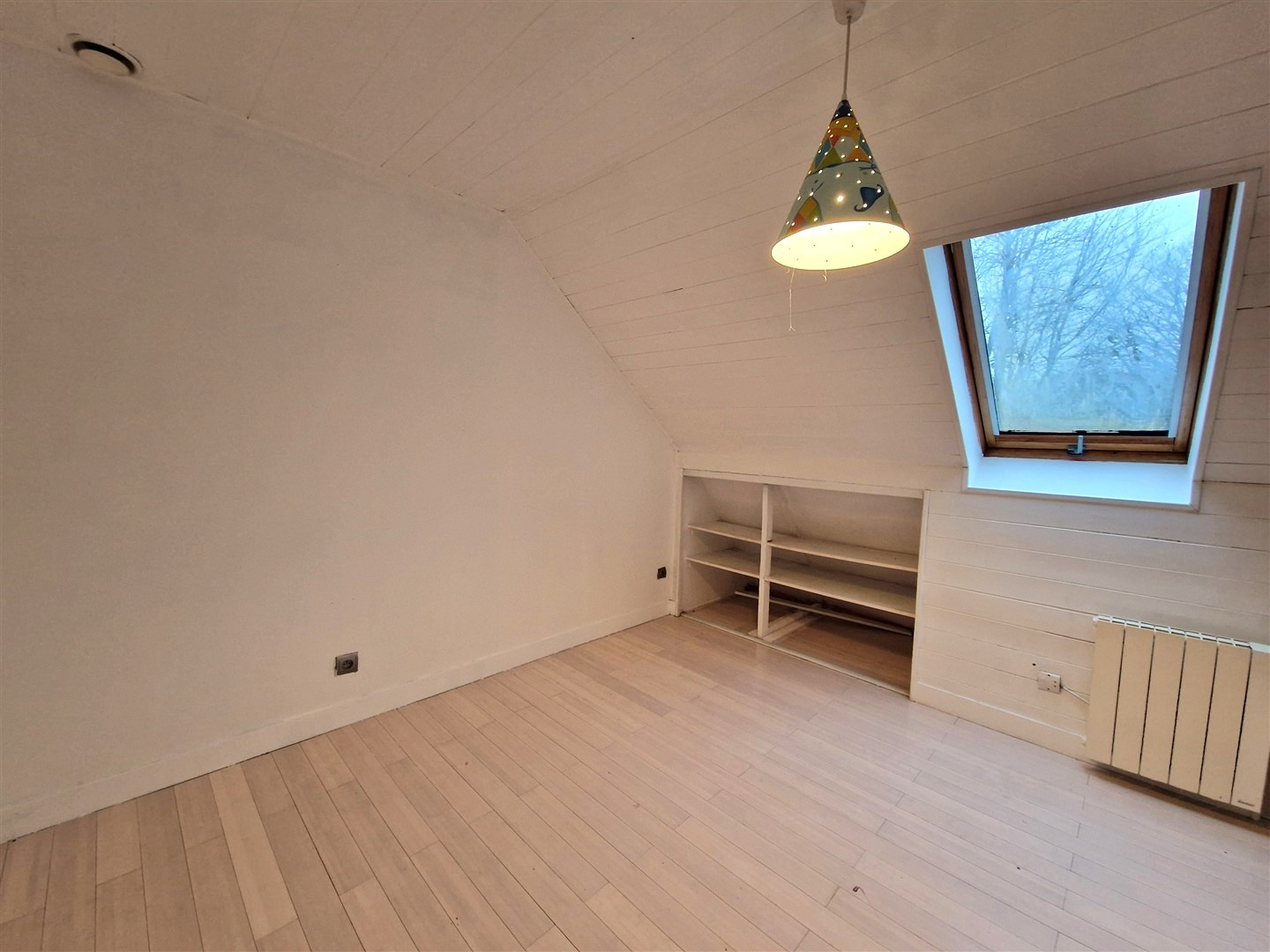 Proche commodités & écoles !2\' RN12