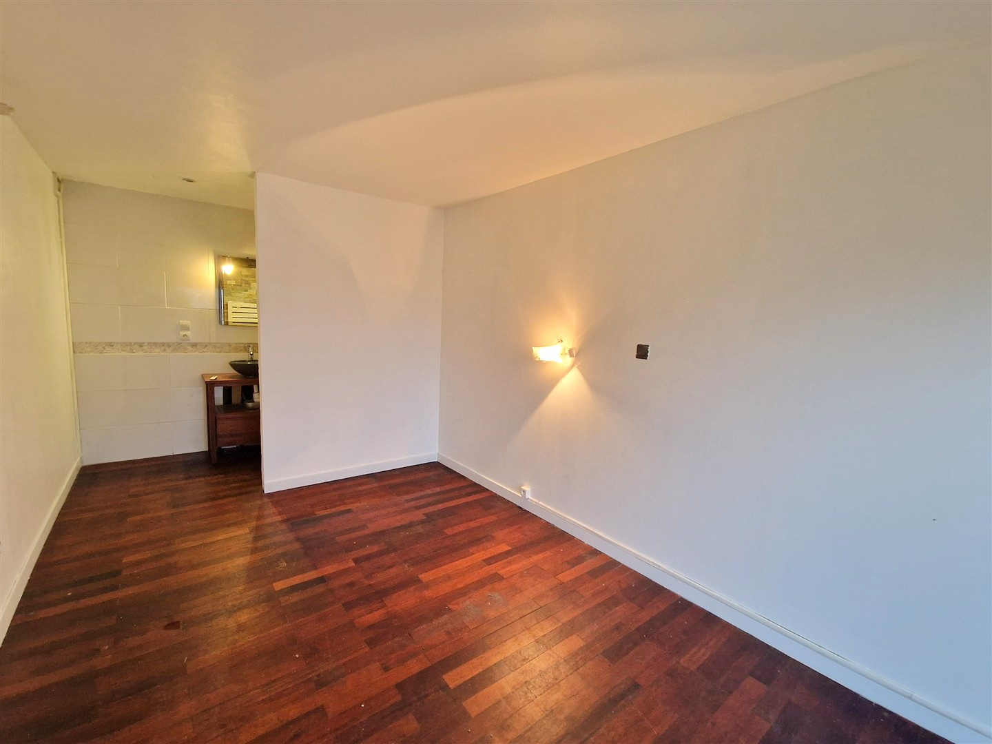 Proche commodités & écoles !2\' RN12