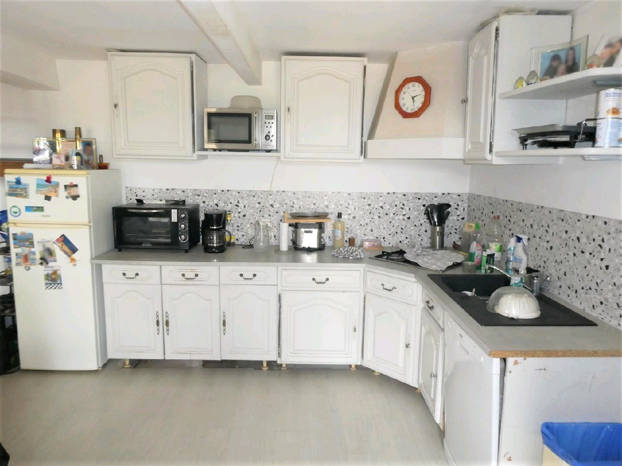 DU POTENTIEL ! ENSEMBLE IMMOBILIER À DÉCOUVRIRTILLIERES SUR AVRE