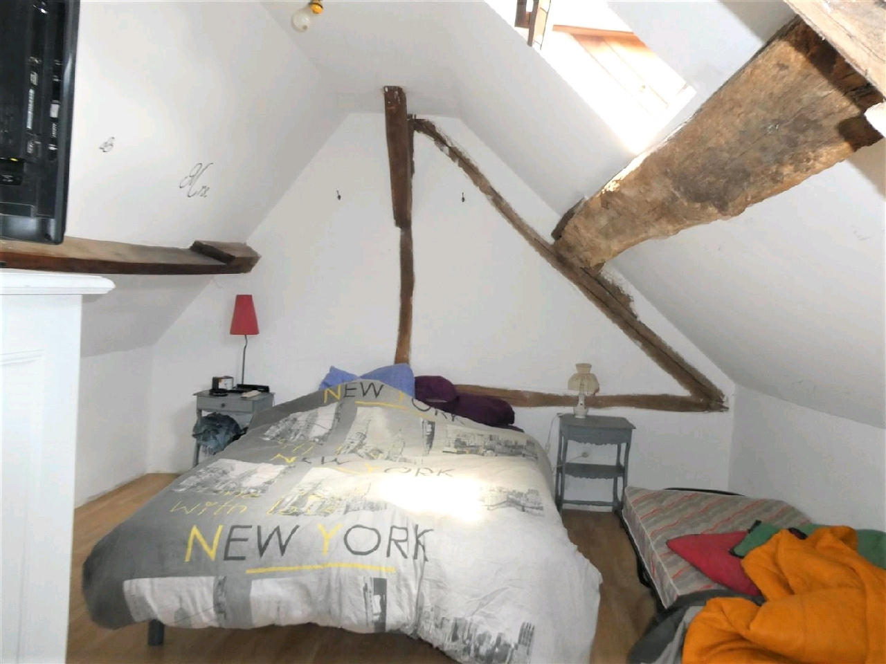 DU POTENTIEL ! ENSEMBLE IMMOBILIER À DÉCOUVRIRTILLIERES SUR AVRE