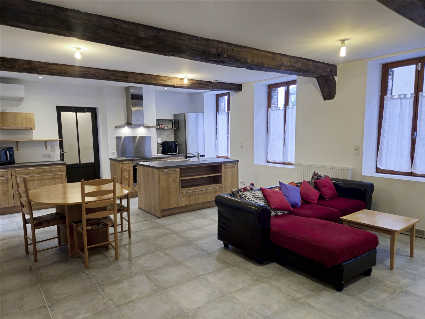 Un cadre de vie privilégié, alliant tranquillité et proximité immédiate des commodités.NONANCOURT