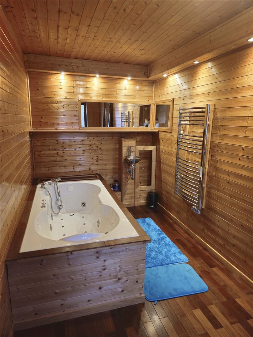 Un cadre de vie privilégié, alliant tranquillité et proximité immédiate des commodités.NONANCOURT