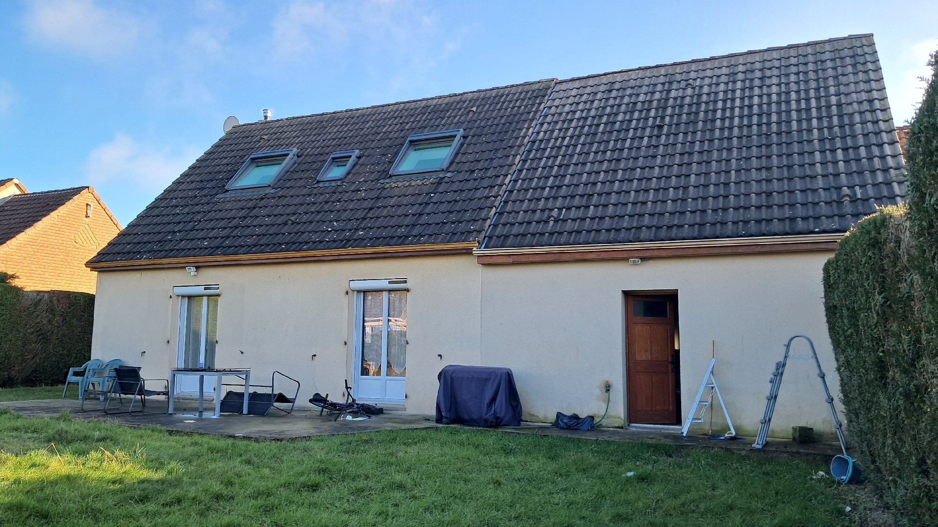 MAISONBREZOLLES