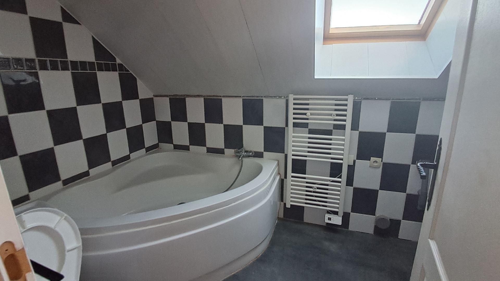 MAISONSecteur BREZOLLES