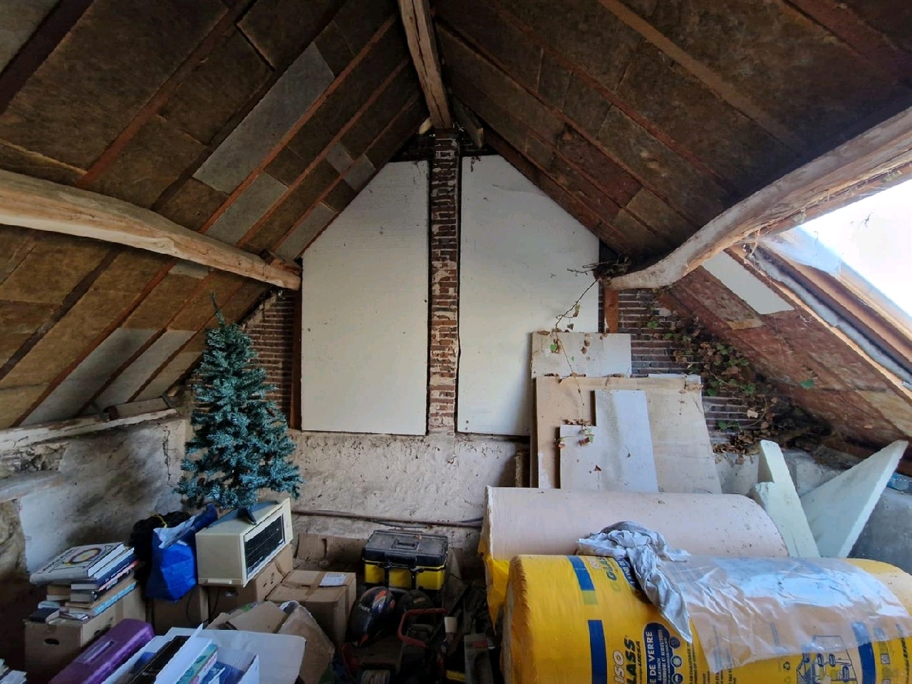 MAISONSAINT LUBIN DES JONCHERETS