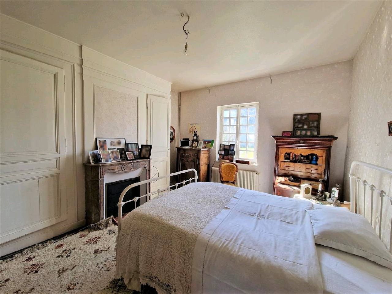 MAISONMESNILS SUR ITON
