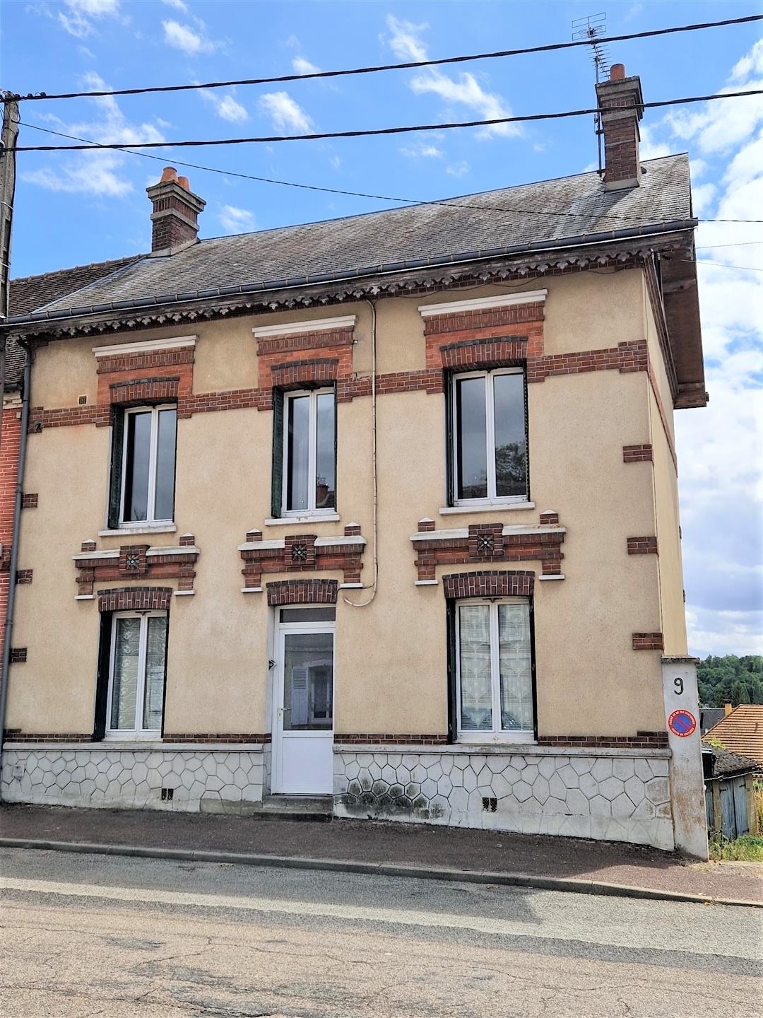 IMMEUBLENONANCOURT