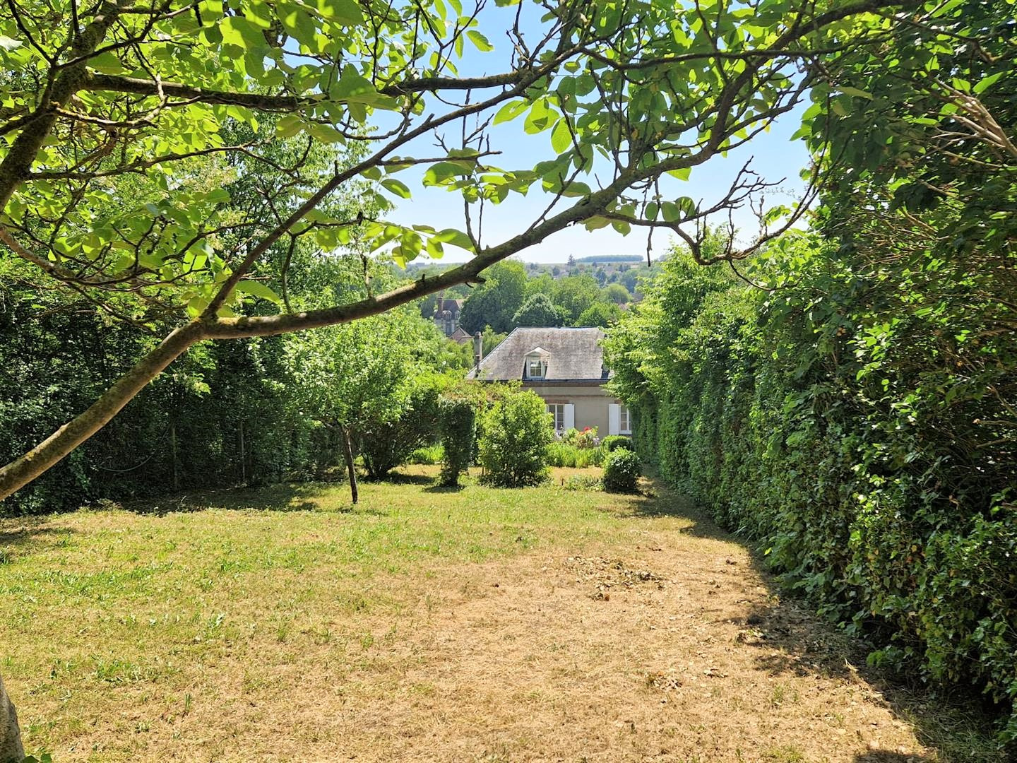 CHARME DE L'ANCIEN & AUTHENTICITÉ !NONANCOURT