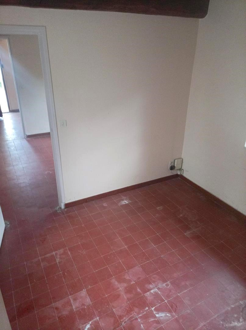 MAISON ANCIENNE À RÉNOVER EN PLEIN COEUR DE VILLENONANCOURT