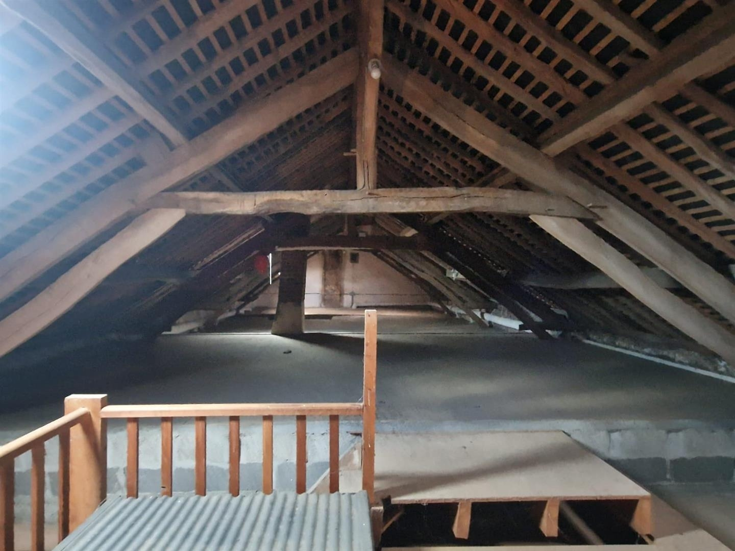 BELLE PROPRIÉTÉ de CARACTERE avec accès forêt comprenant : Au RDCH : Entrée, conviviale cuisine aménagée ouverILLIERS-L\'EVEQUE, ILLIERS-L\'EVEQUE, ILLIERS-L\'EVEQUE, ILLIERS-L\'EVEQUE