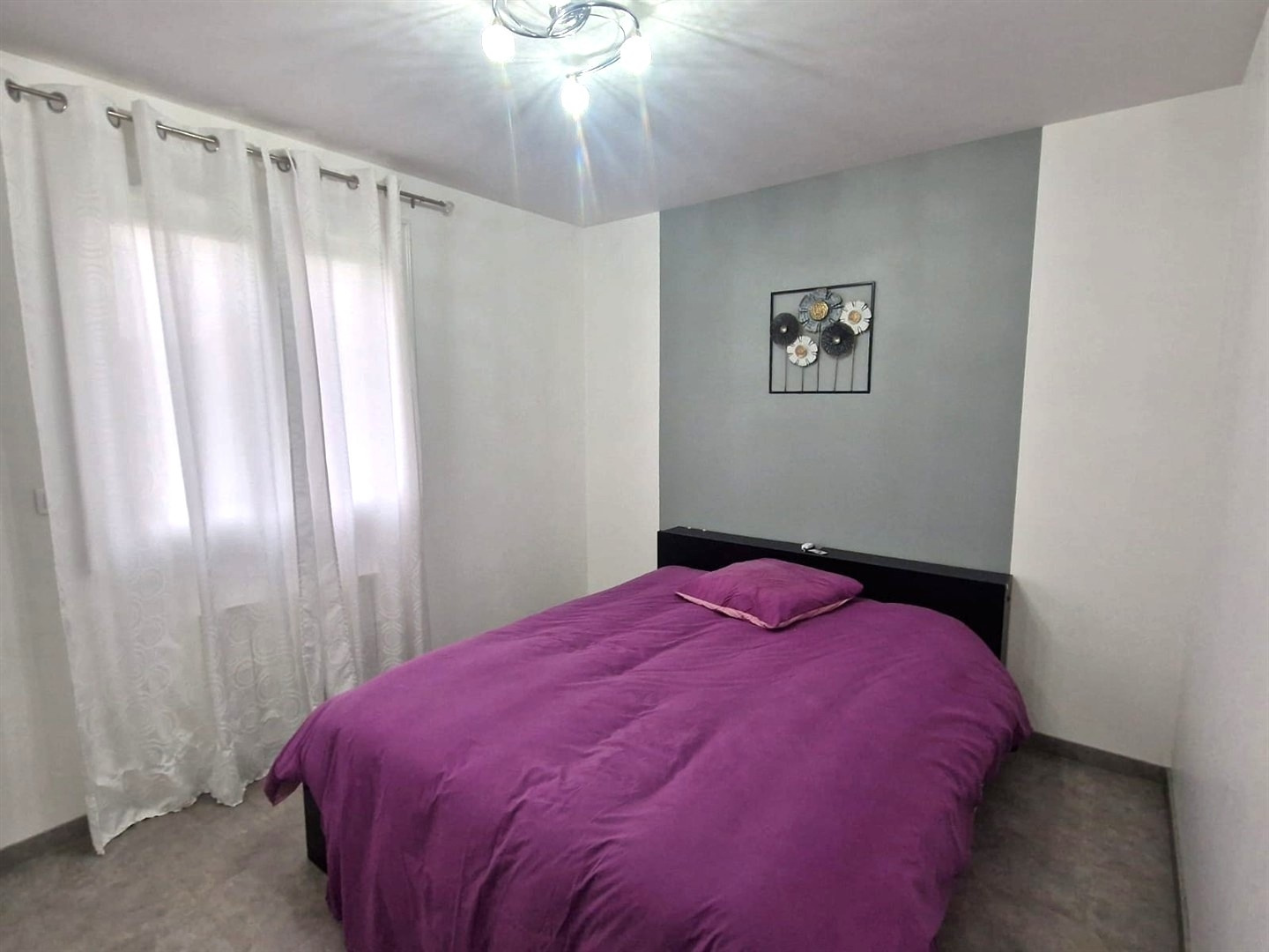 N’attendez plus pour visiter ce bien rare, prêt à vous accueillir !SAINT- REMY-SUR-AVRE