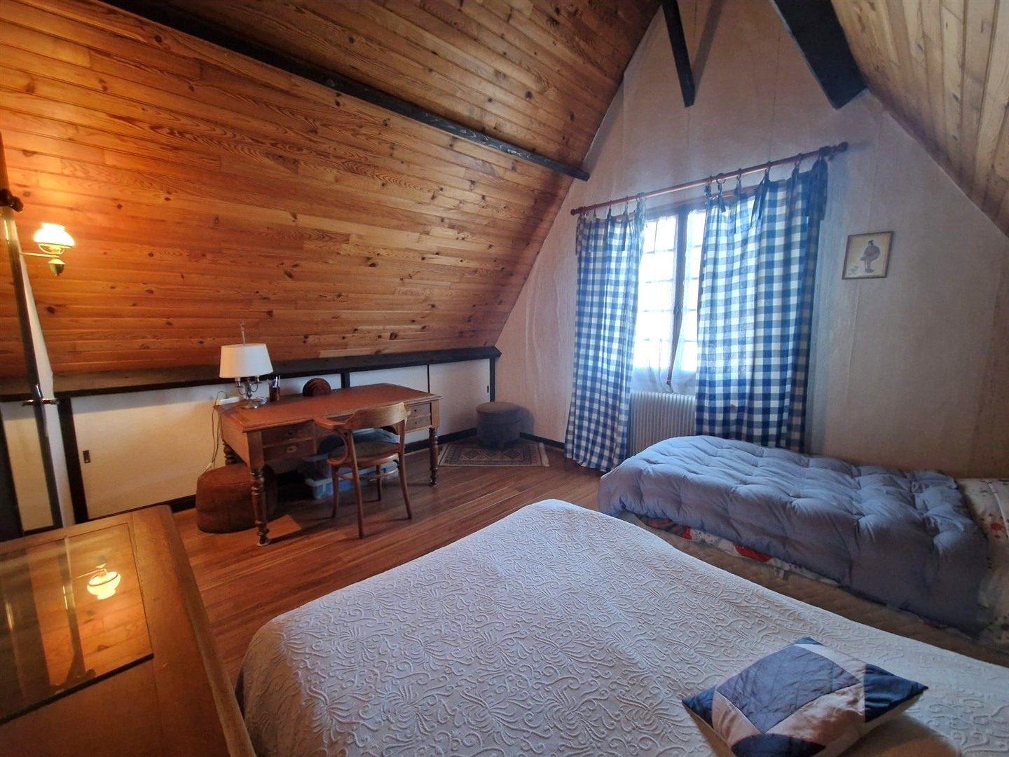 SITUÉE PROCHE DES COMMODITÉS / ÉCOLES et avec un accès RAPIDE RN12 ainsi que de la GARE. Venez découvrir cetteNONANCOURT