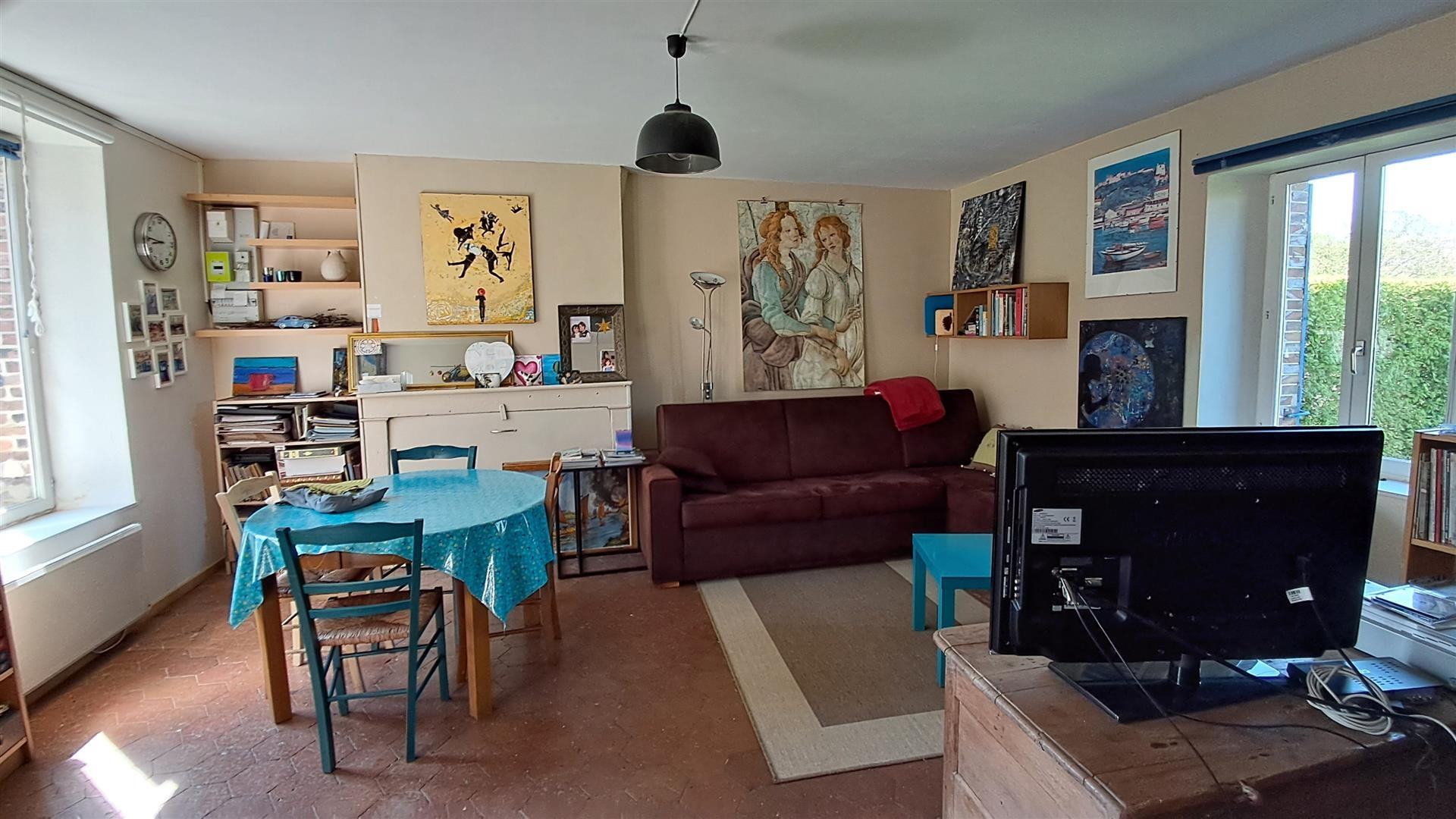 Belle maison ancienne avec ses dépendancesSENONCHES
