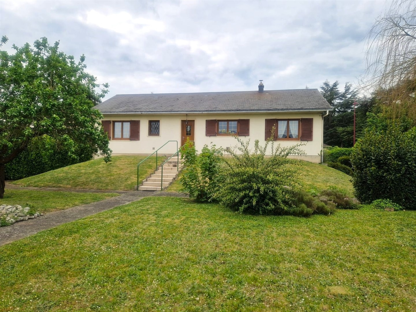 MAISON TRADITIONNELLE SUR SOUS-SOL TOTALSAINT LUBIN DES JONCHERETS