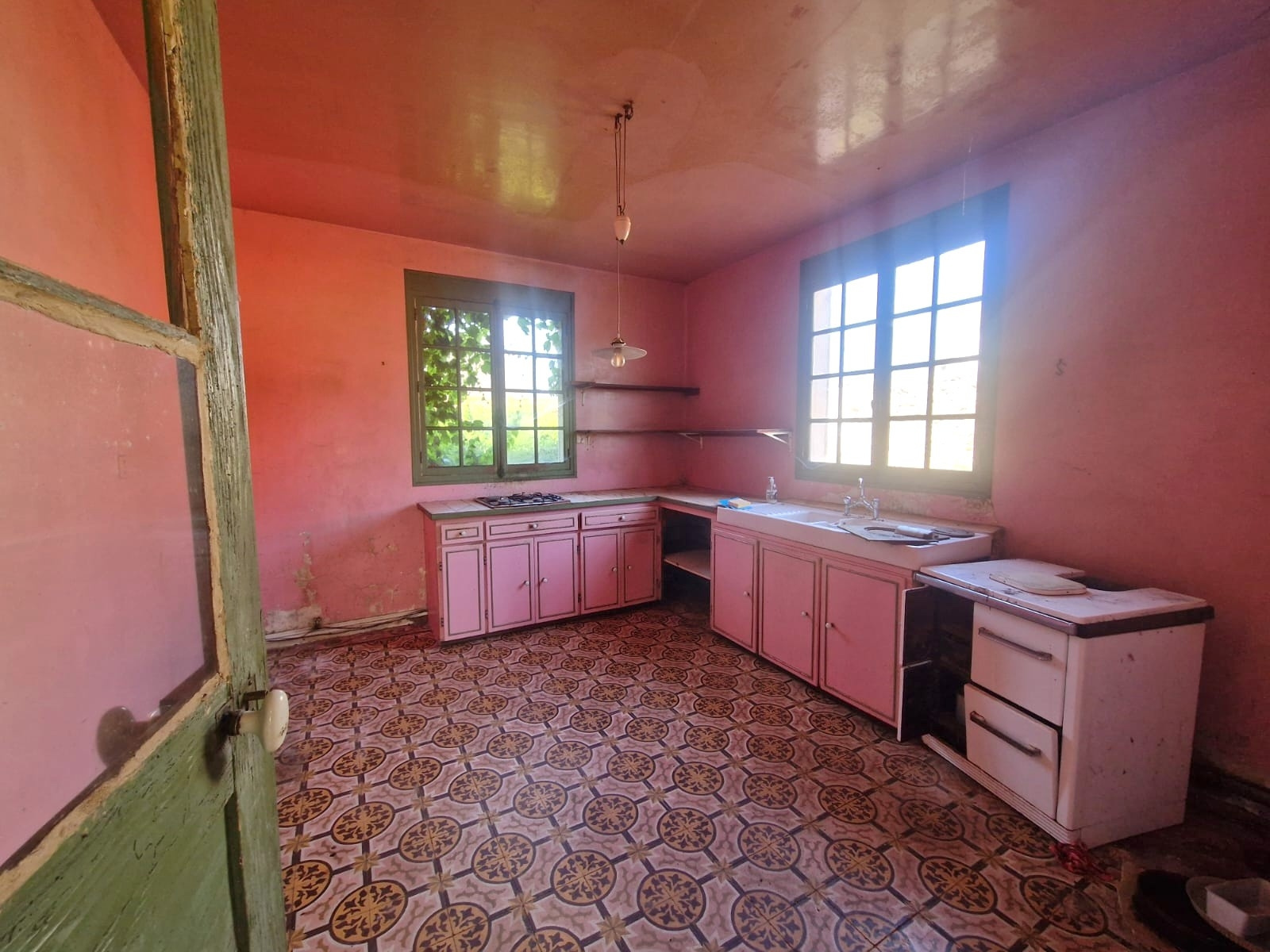 MAISON ANCIENNE À RÉNOVERLA MADELEINE DE NONANCOURT