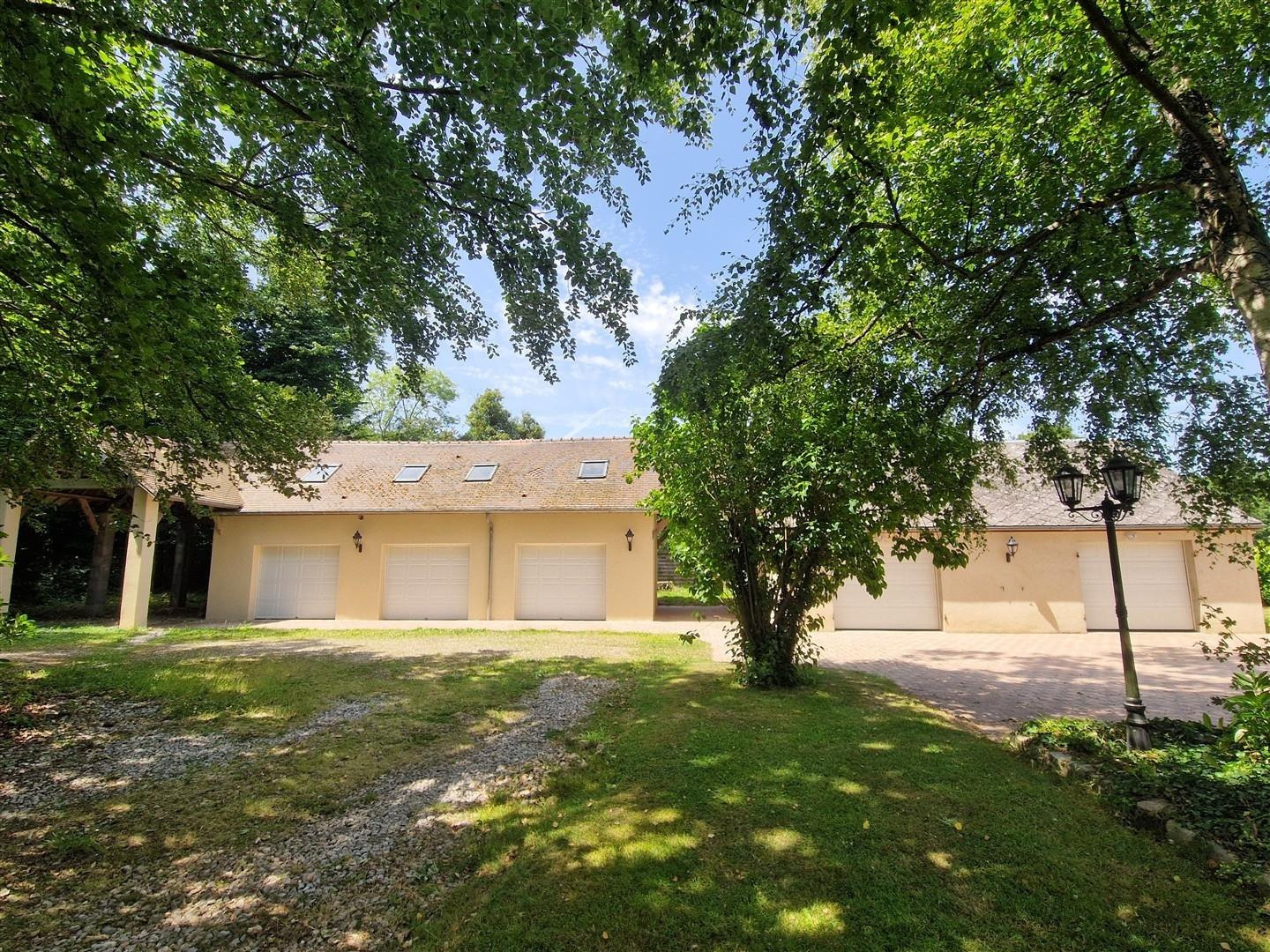 UN VÉRITABLE COUP DE COEUR !DAMPIERRE-SUR-AVRE