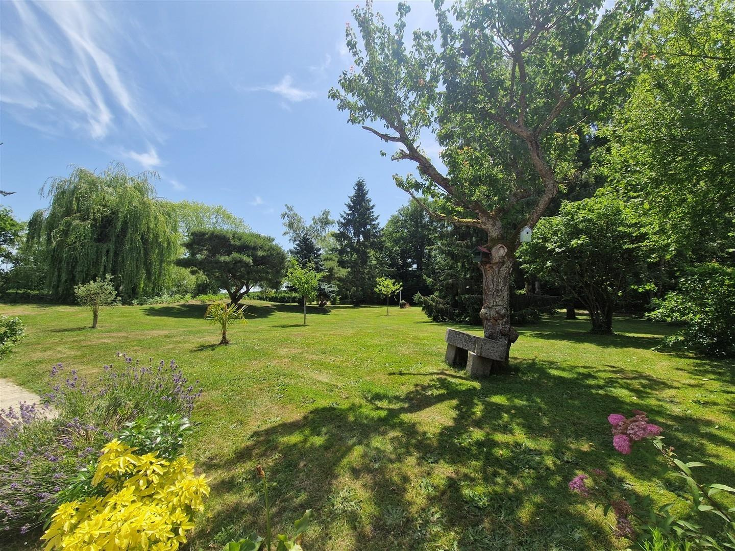 UN VÉRITABLE COUP DE COEUR !DAMPIERRE-SUR-AVRE