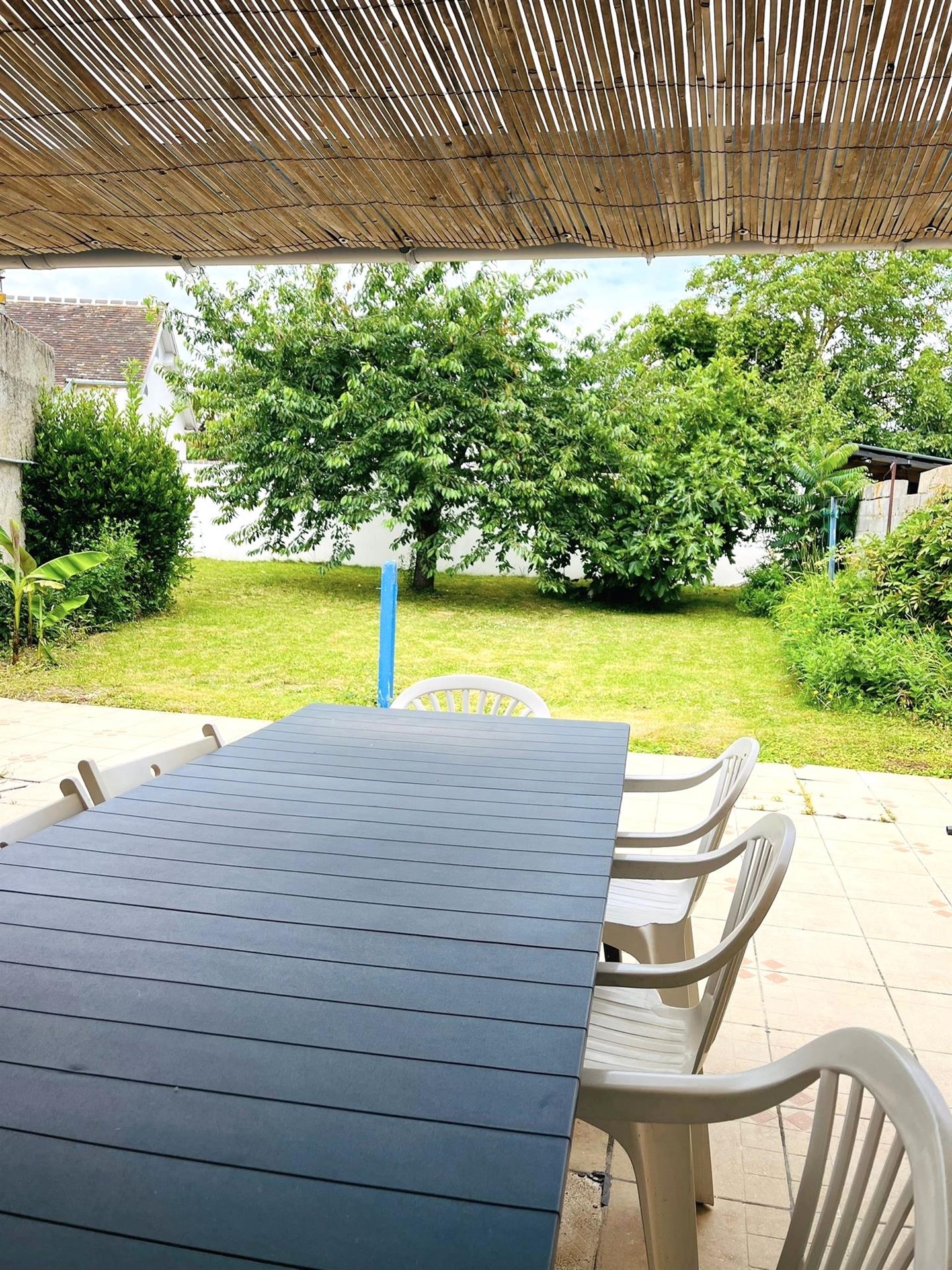 MAISONSAINT LUBIN DES JONCHERETS