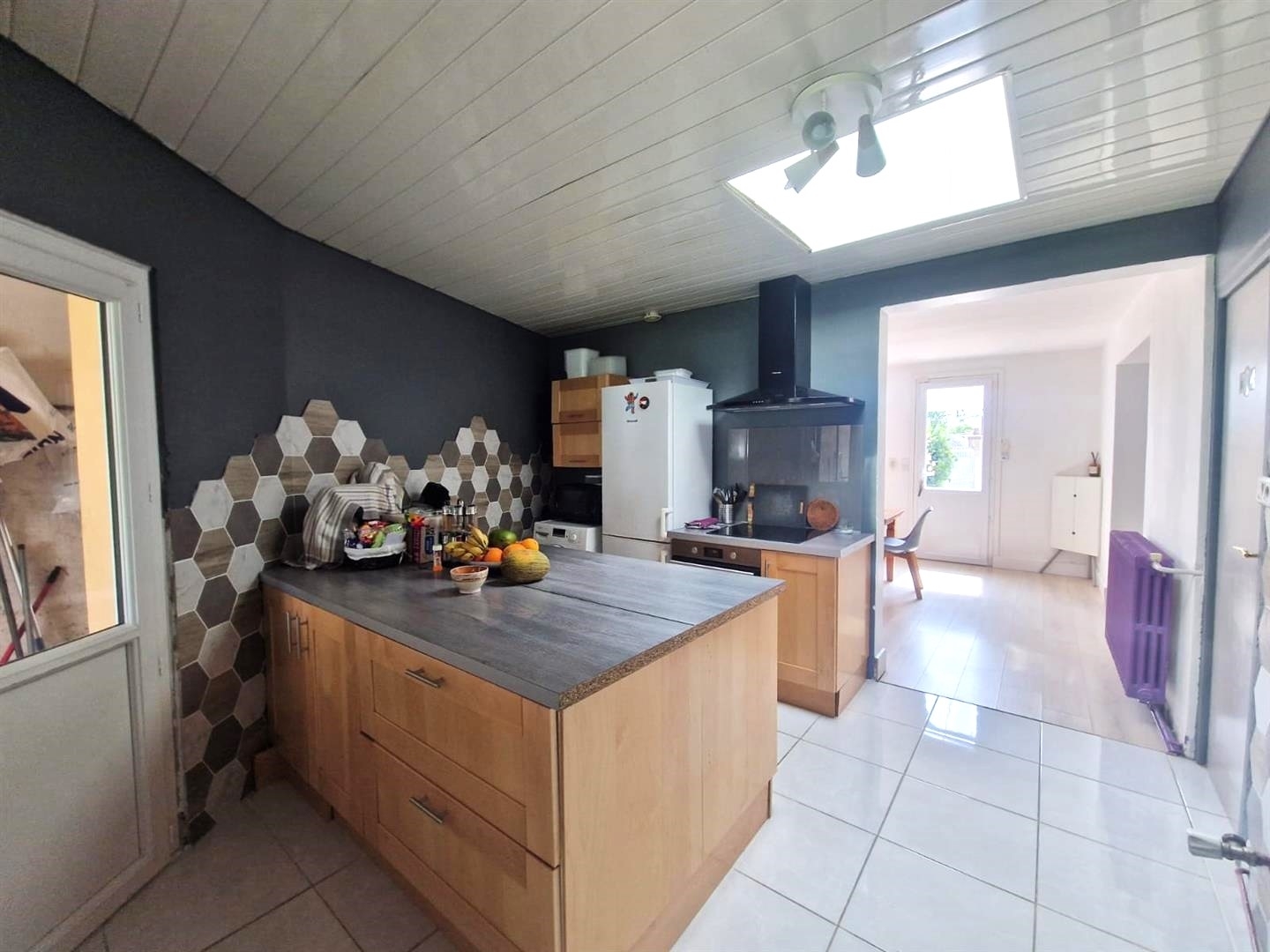 MAISONSAINT LUBIN DES JONCHERETS