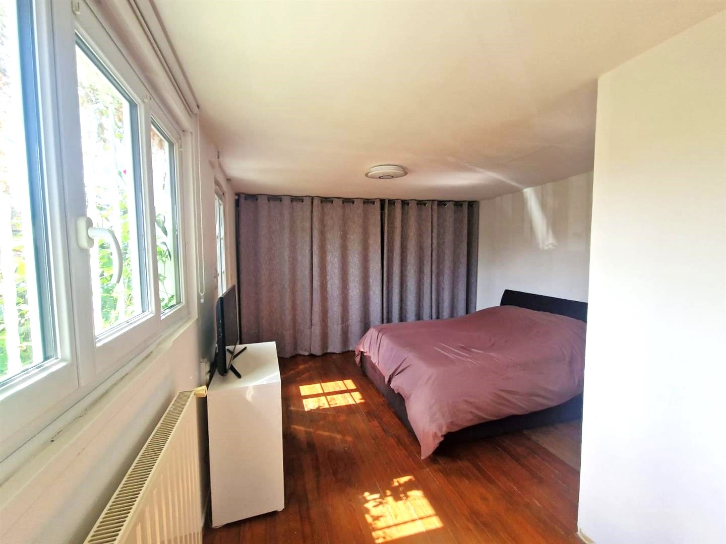 MAISONSAINT LUBIN DES JONCHERETS