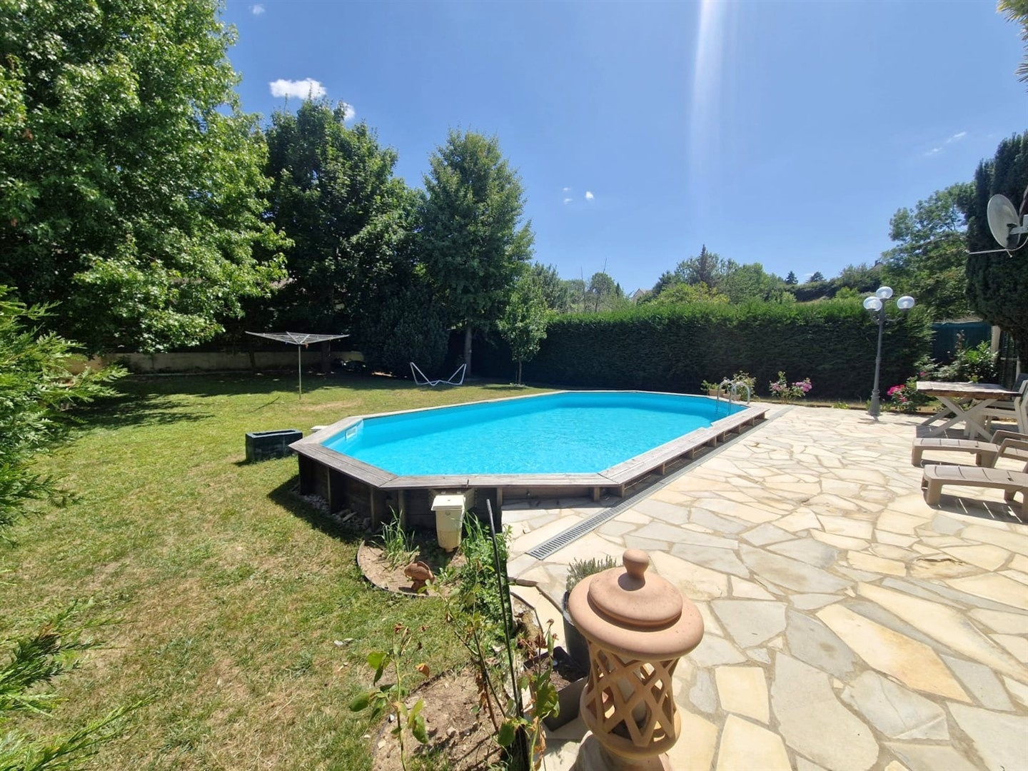 UN VERITABLE COCON FAMILIAL !SAINT LUBIN DES JONCHERETS