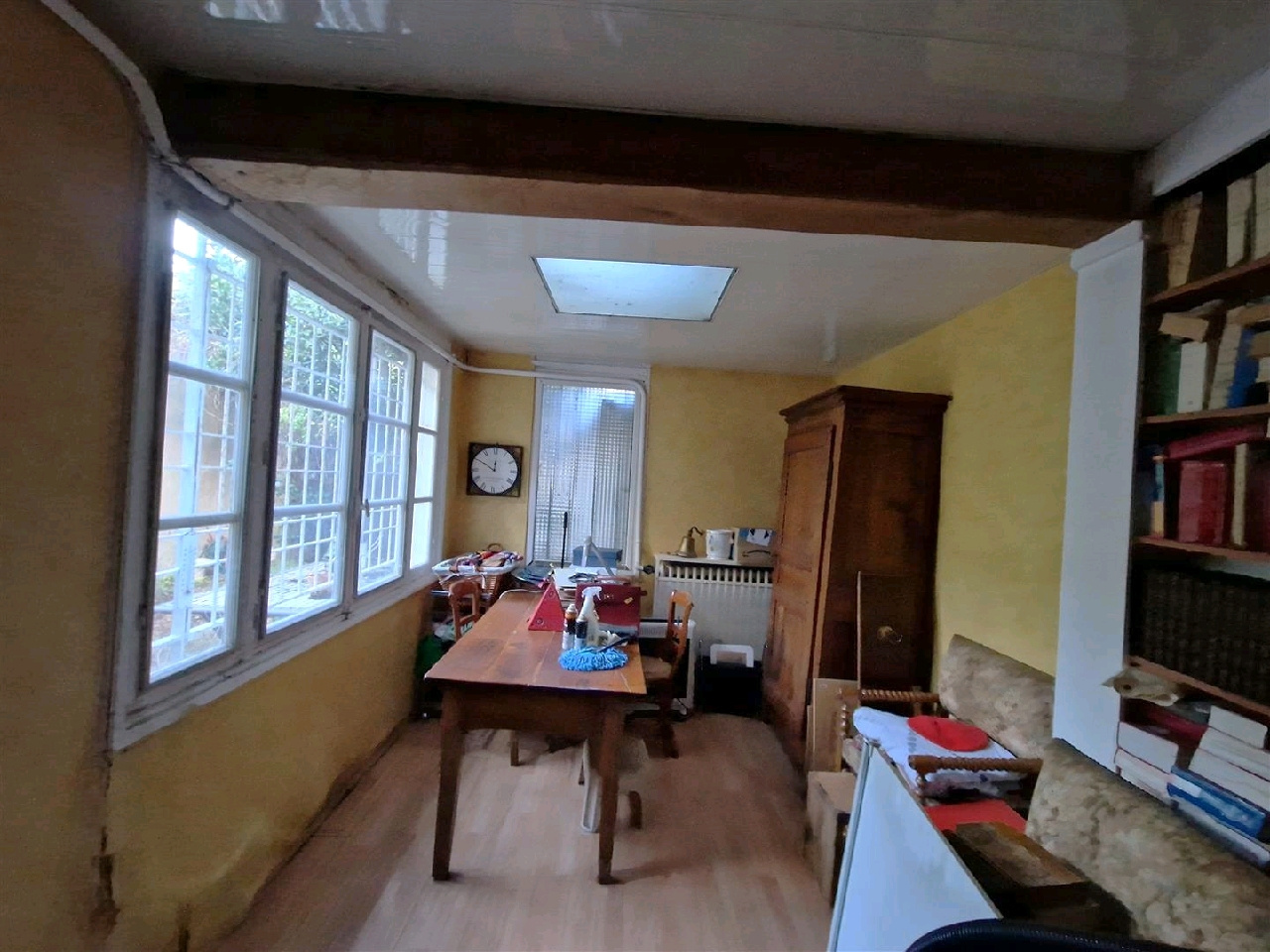 Charme & Confort au Cœur du Bourg   Maison familiale avec jardinBREZOLLES