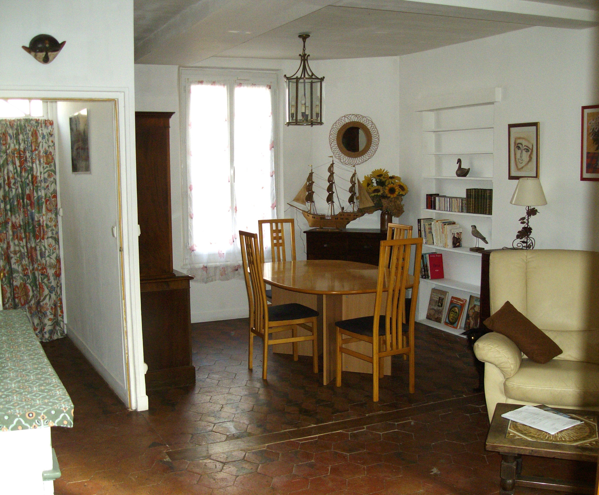 Charme de l’Ancien   Maison authentique avec jardin clos et potentiel d’agrandissementBREZOLLES