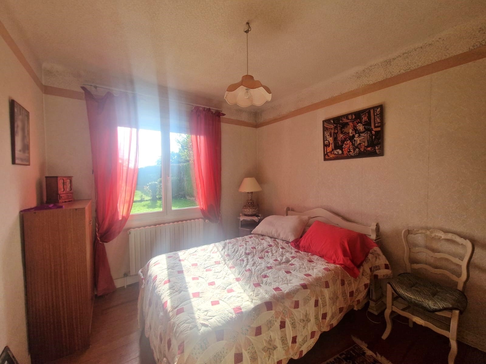 MAISONSAINT- REMY-SUR-AVRE