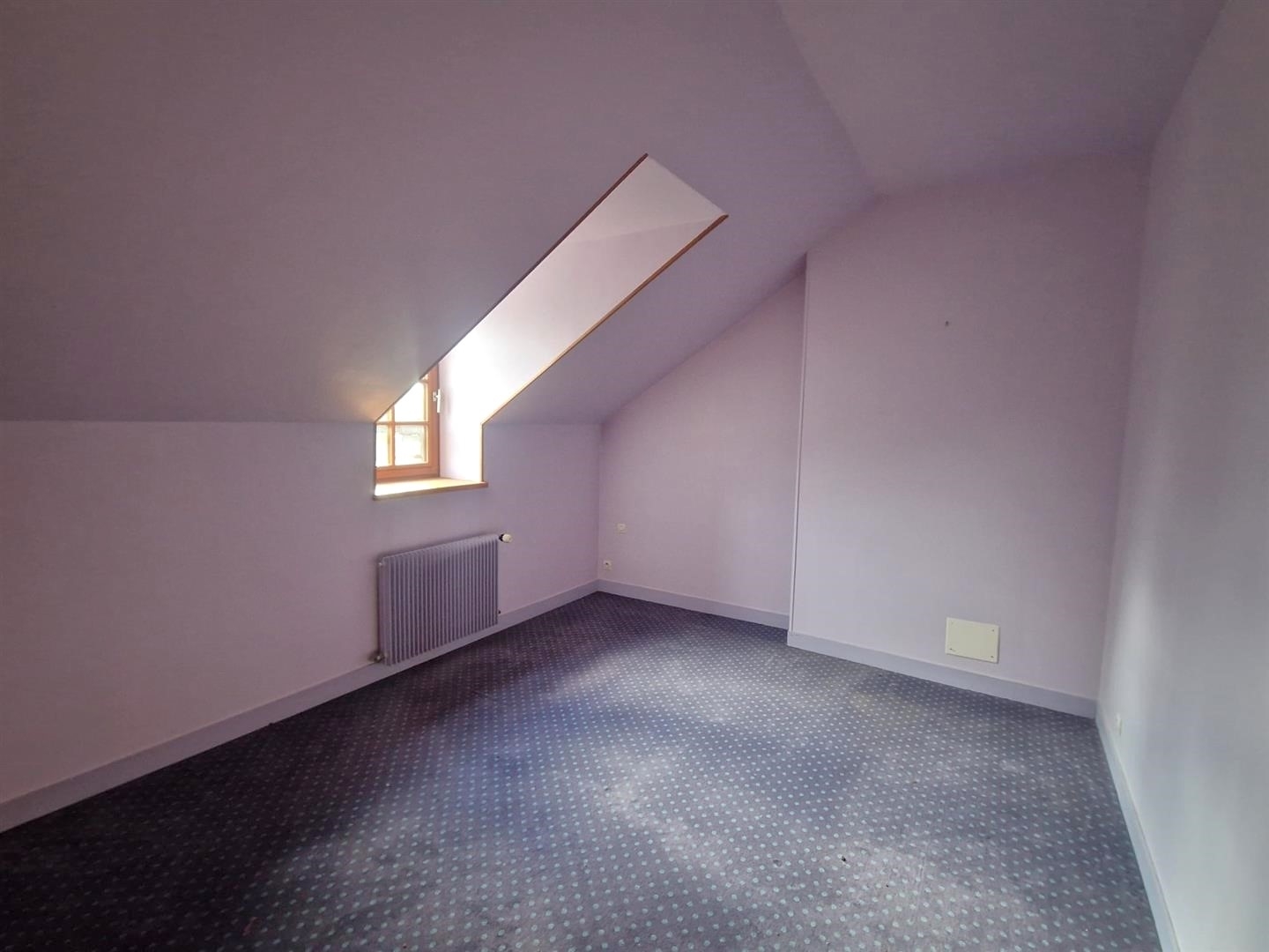 MAISONSAINT LUBIN DES JONCHERETS