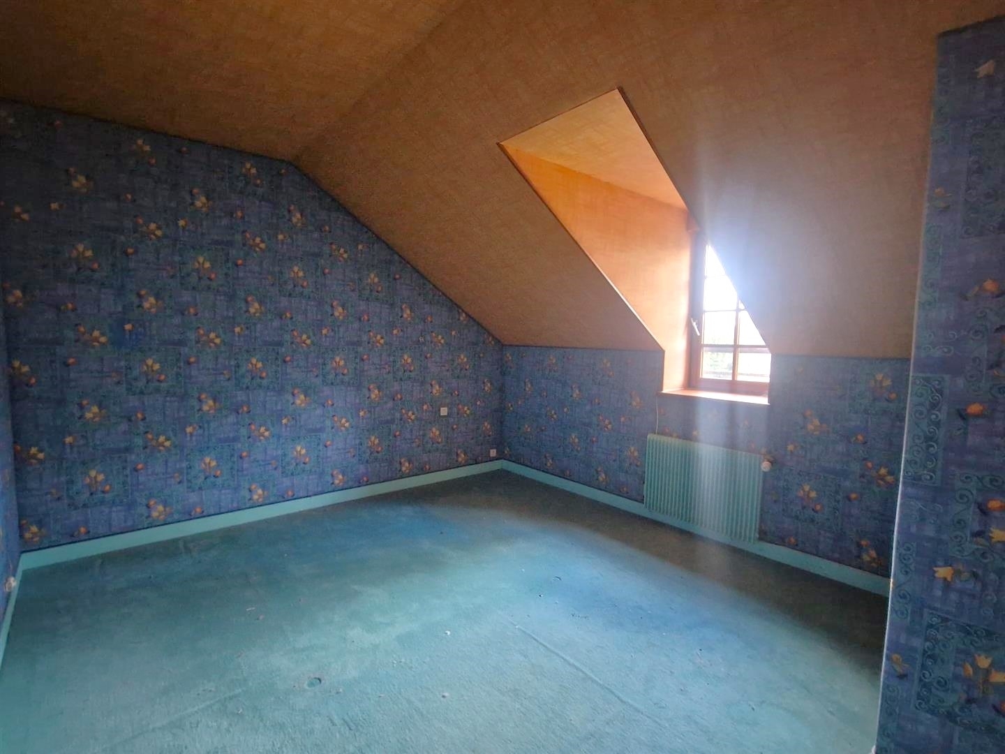 MAISONSAINT LUBIN DES JONCHERETS