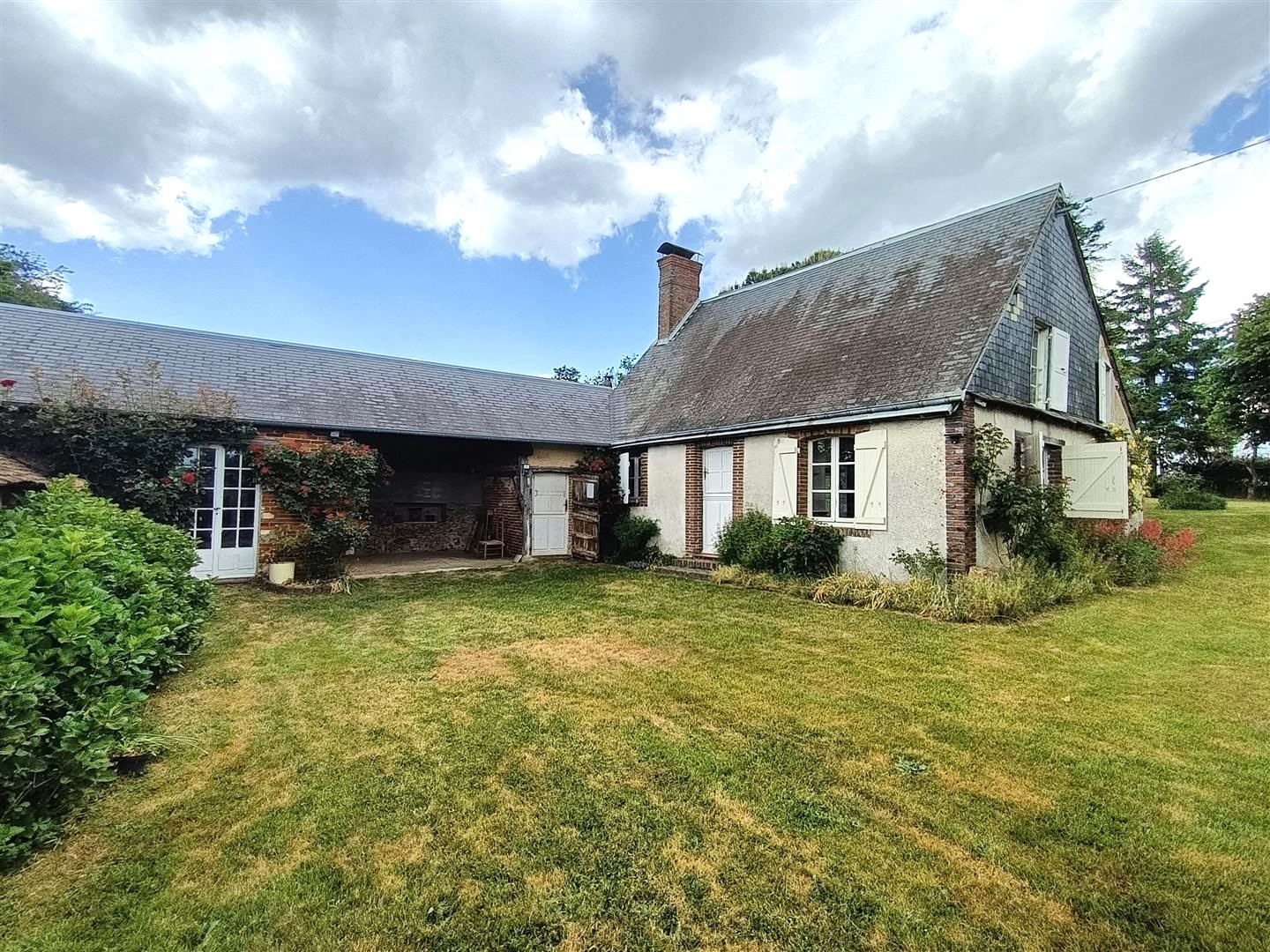 ENVIRONNEMENT PRIVILÉGIÉ & DE QUALITÉ !SAINT ANGE ET TORCAY