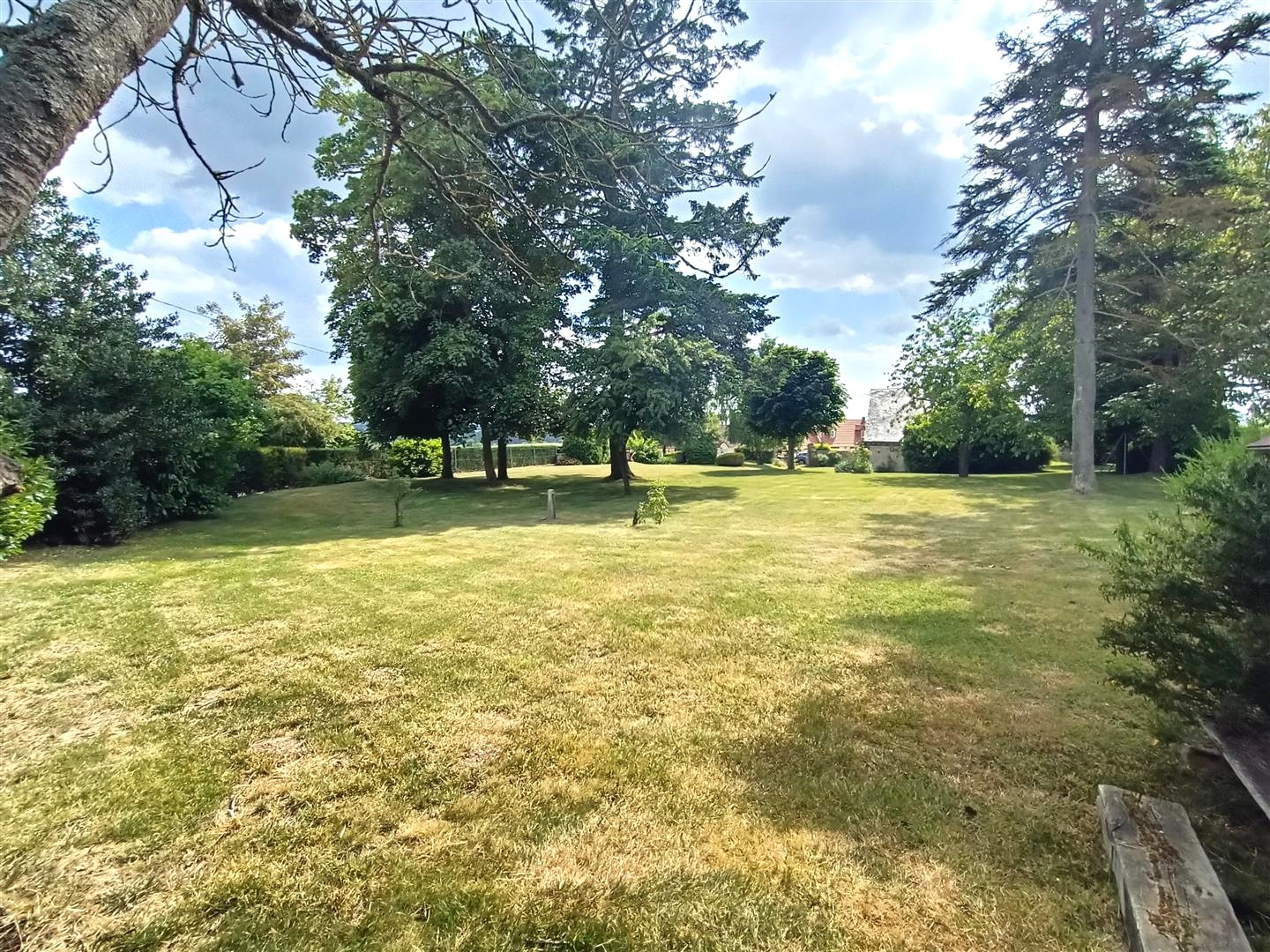 ENVIRONNEMENT PRIVILÉGIÉ & DE QUALITÉ !SAINT ANGE ET TORCAY