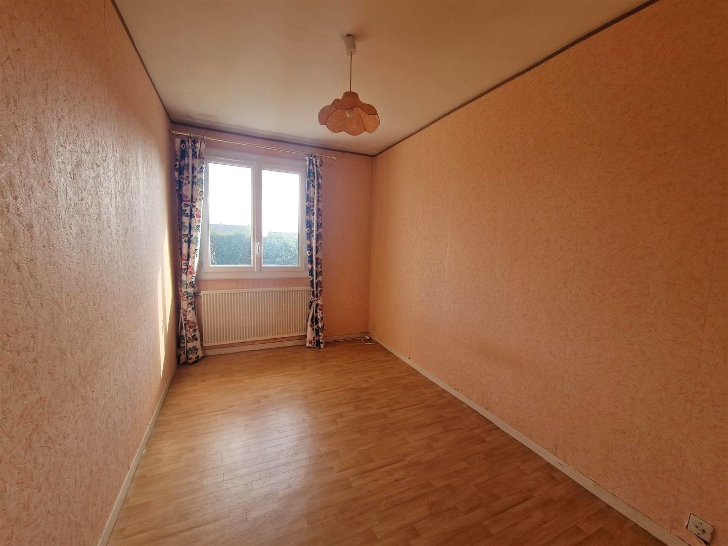 MAISONSAINT- REMY-SUR-AVRE