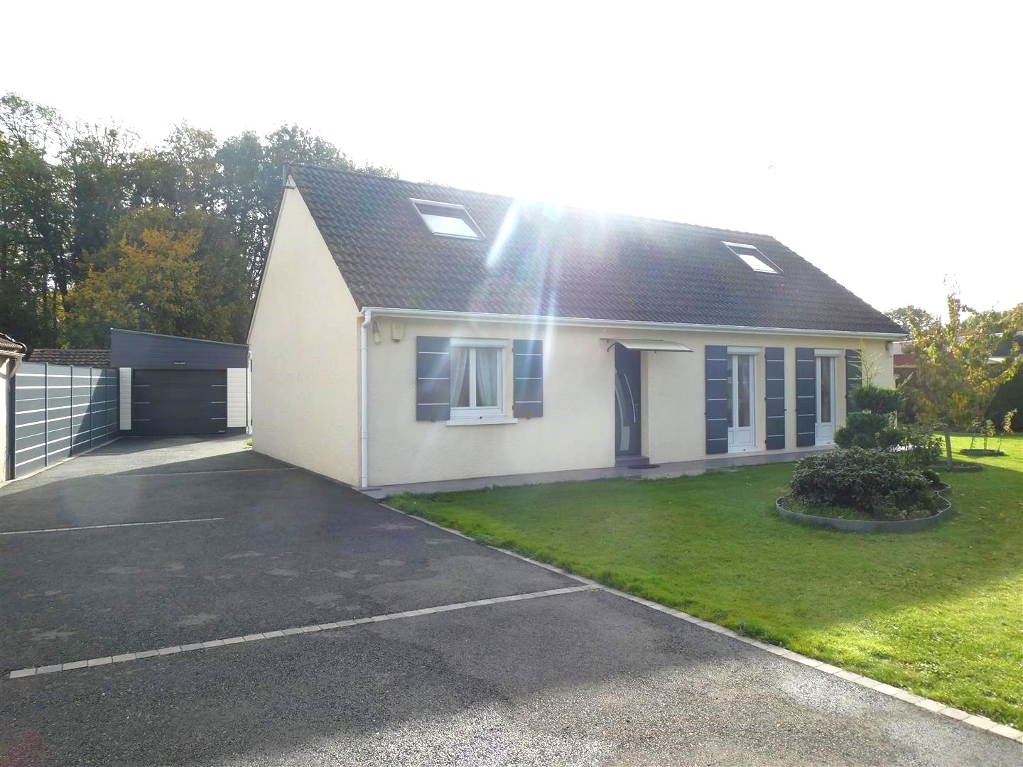MAISONSAINT- REMY-SUR-AVRE