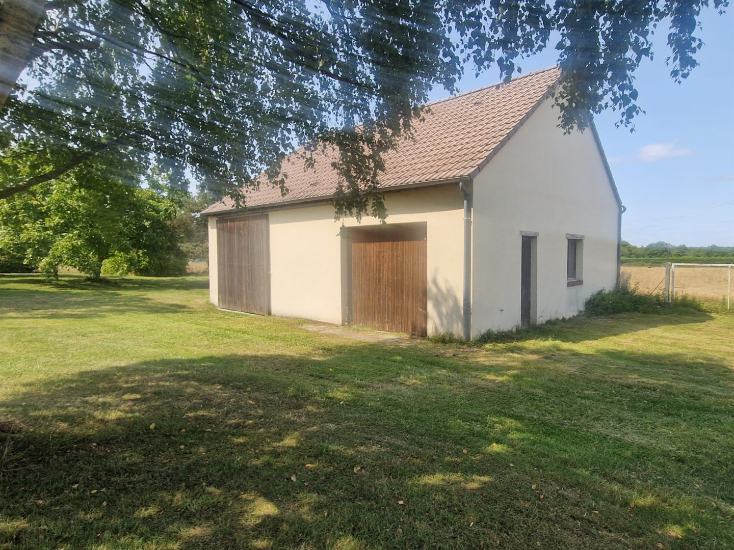 NE MANQUEZ PAS CETTE OPPORTUNITE RARE À PROXIMITÉ DE DREUX (10 min) & DE PARIS (1H) !