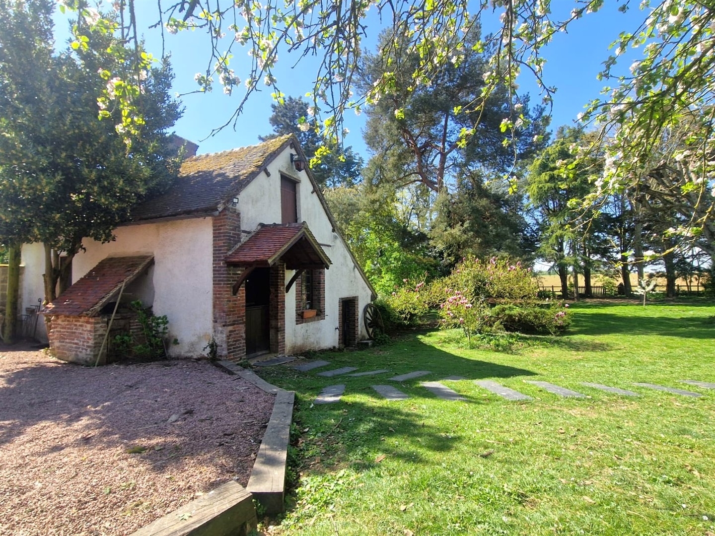 MAISONMARCILLY-LA-CAMPAGNE