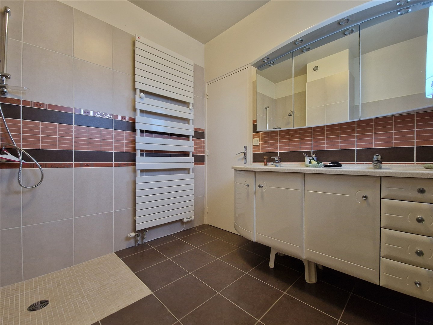 UNE VISITE POUR UN COUP DE COEUR !Proche CENTRE VILLE