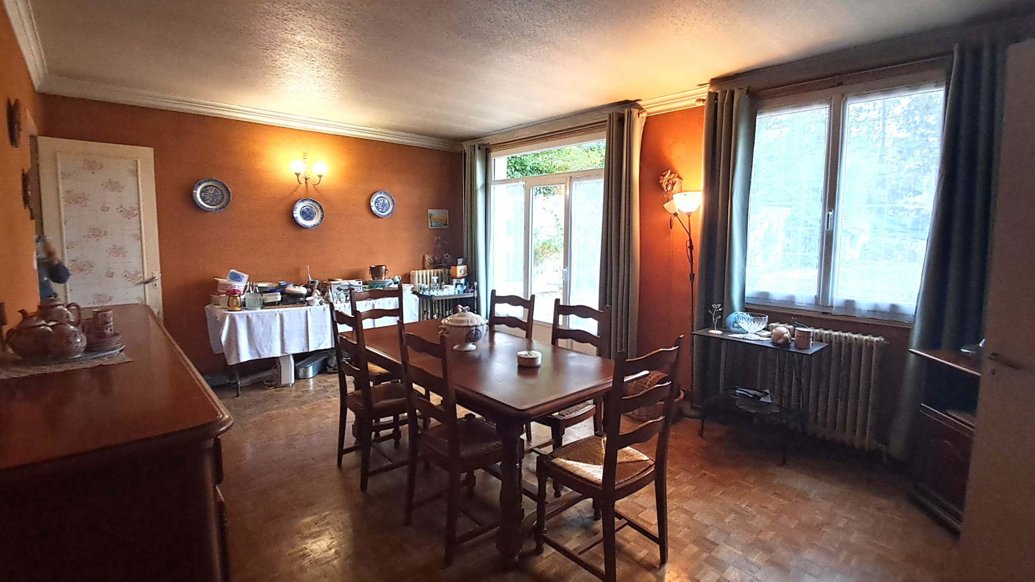 PROCHE COMMERCES !!SENONCHES