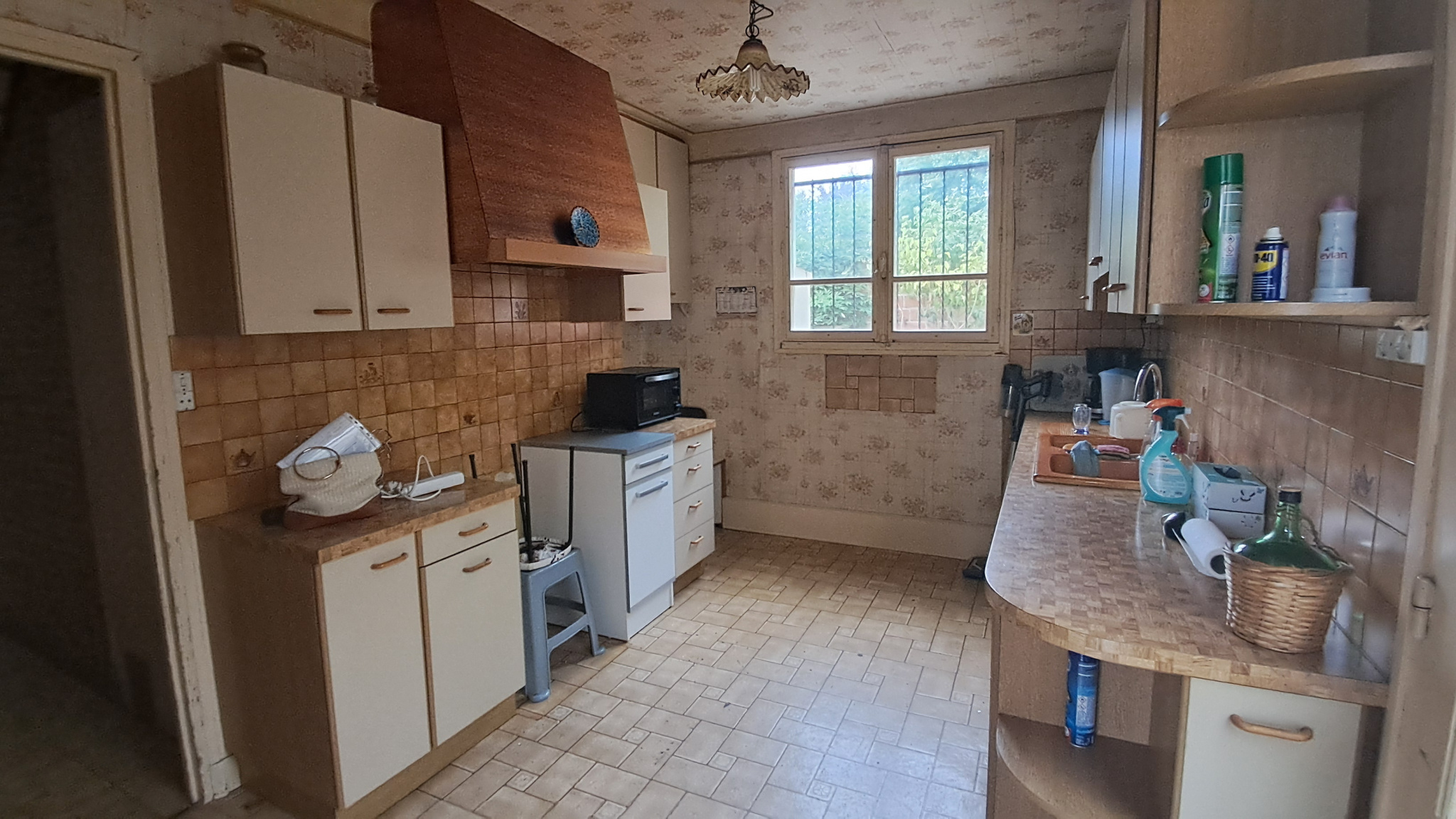 PROCHE COMMERCES !!SENONCHES