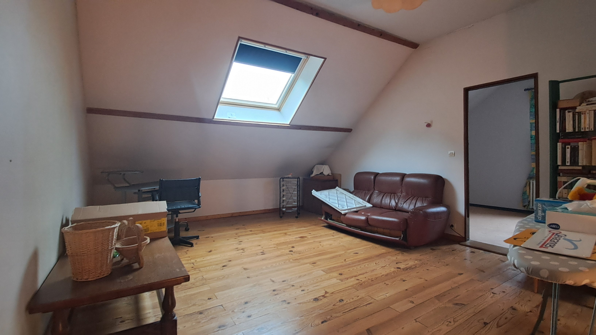 PROCHE COMMERCES !!SENONCHES