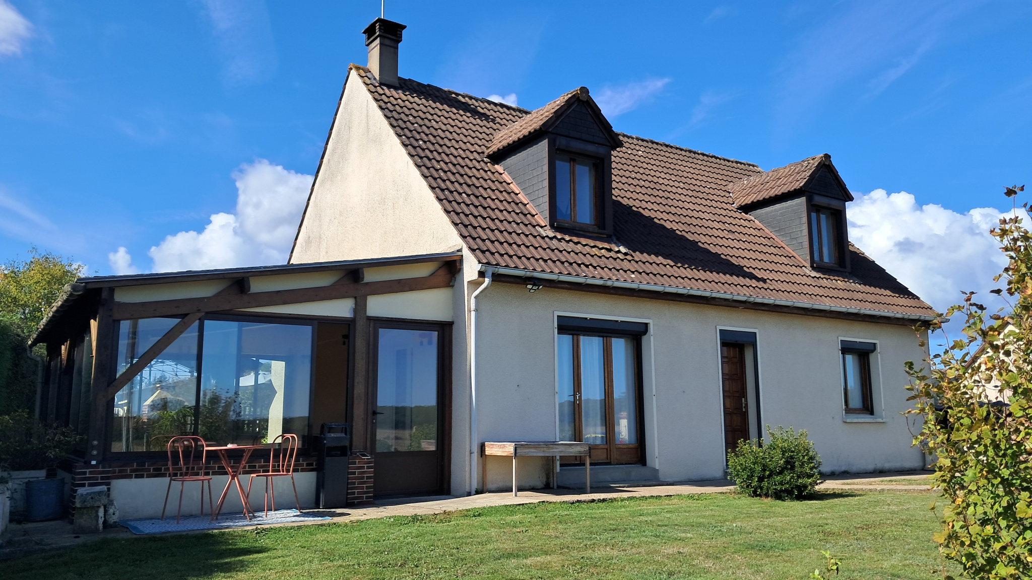 BEAUX VOLUMES !LA FRAMBOISIERE