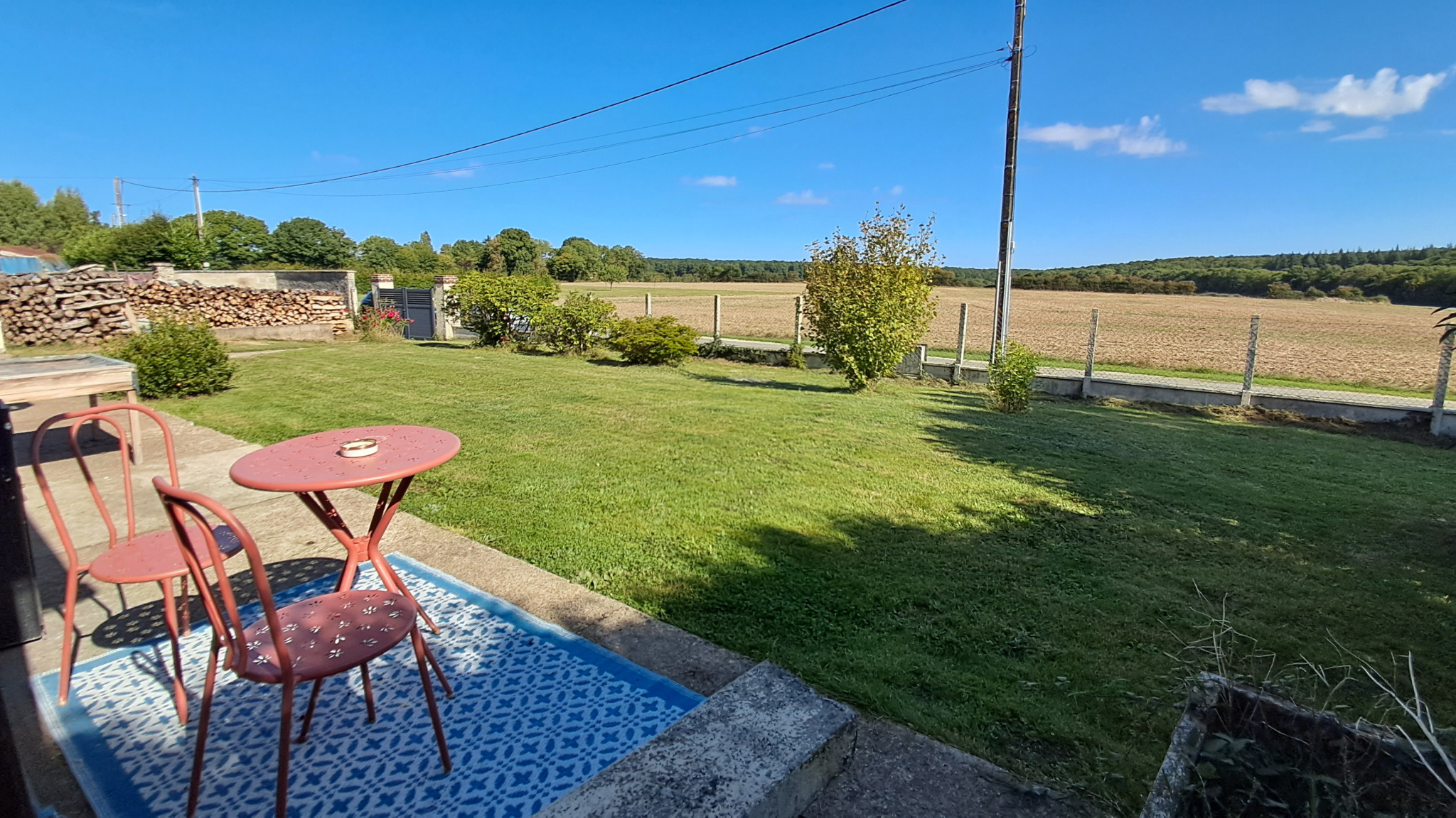 BEAUX VOLUMES !LA FRAMBOISIERE