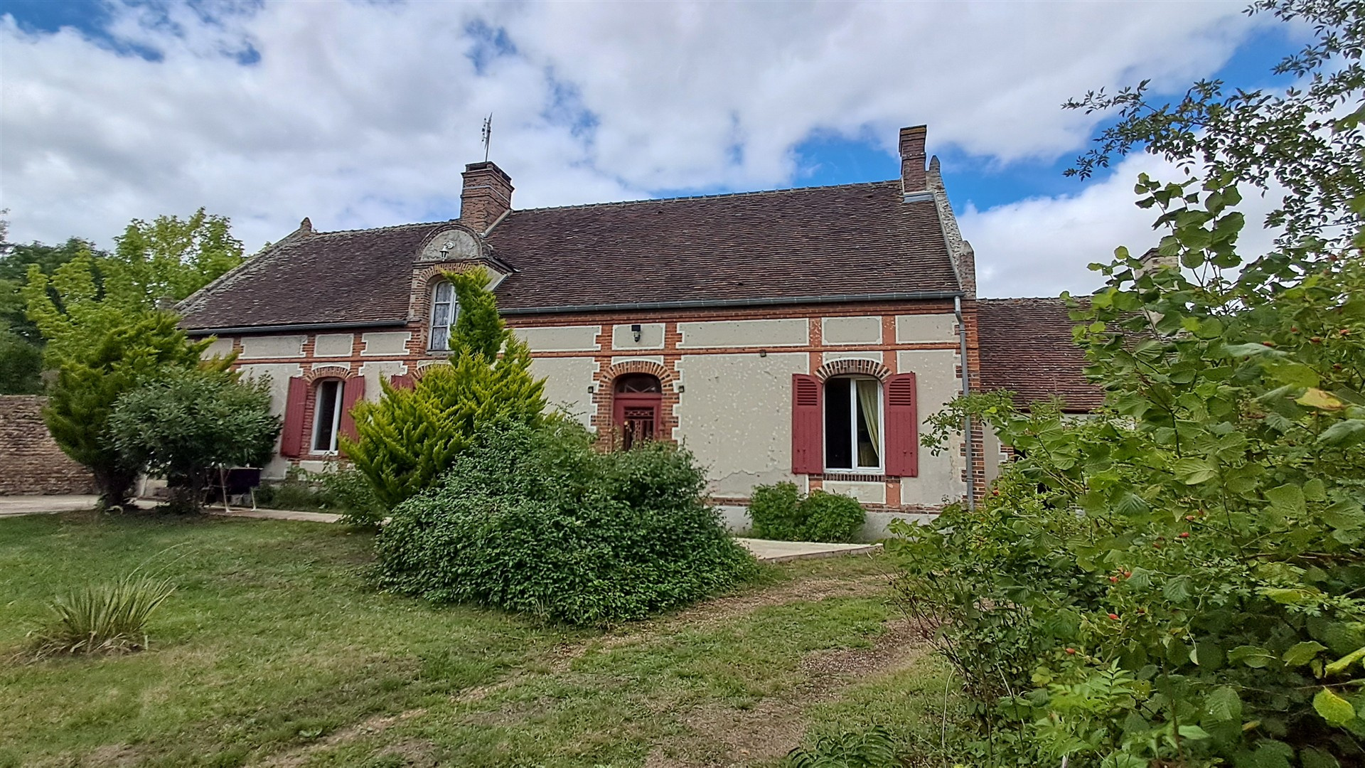 CHARME DE L'ANCIEN !MAILLEBOIS