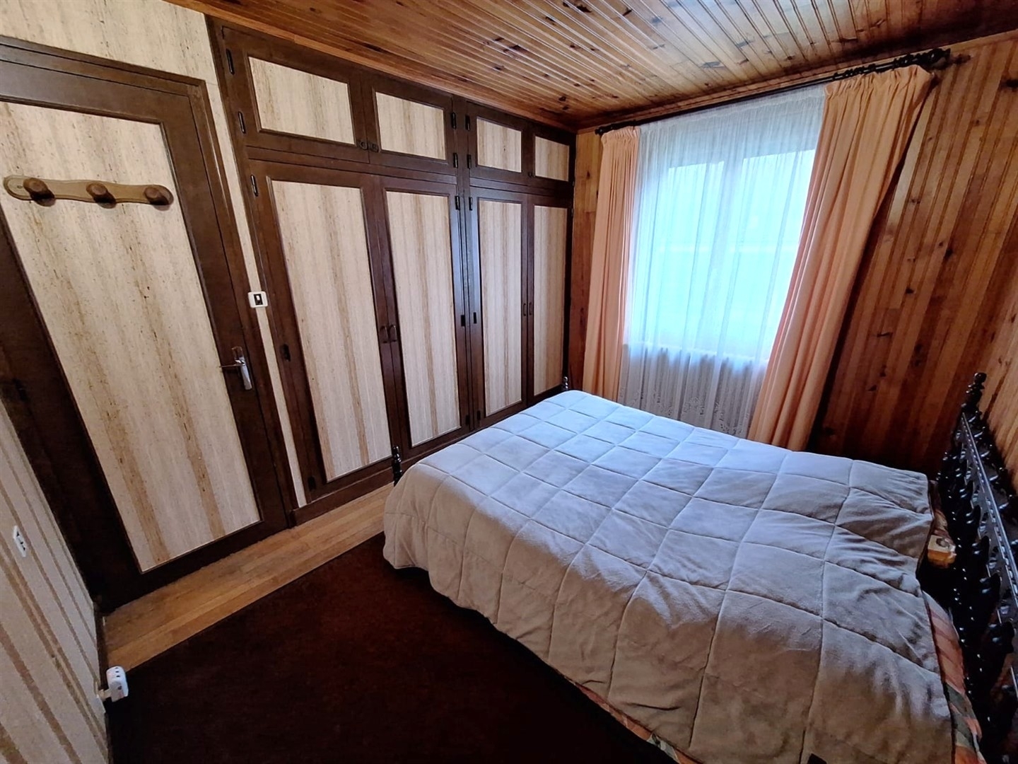 MAISONSAINT LUBIN DES JONCHERETS