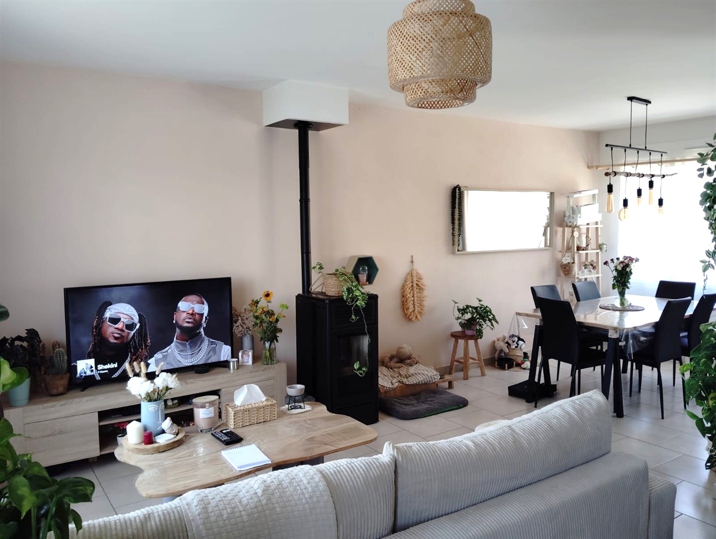 MAISONSAINT- REMY-SUR-AVRE