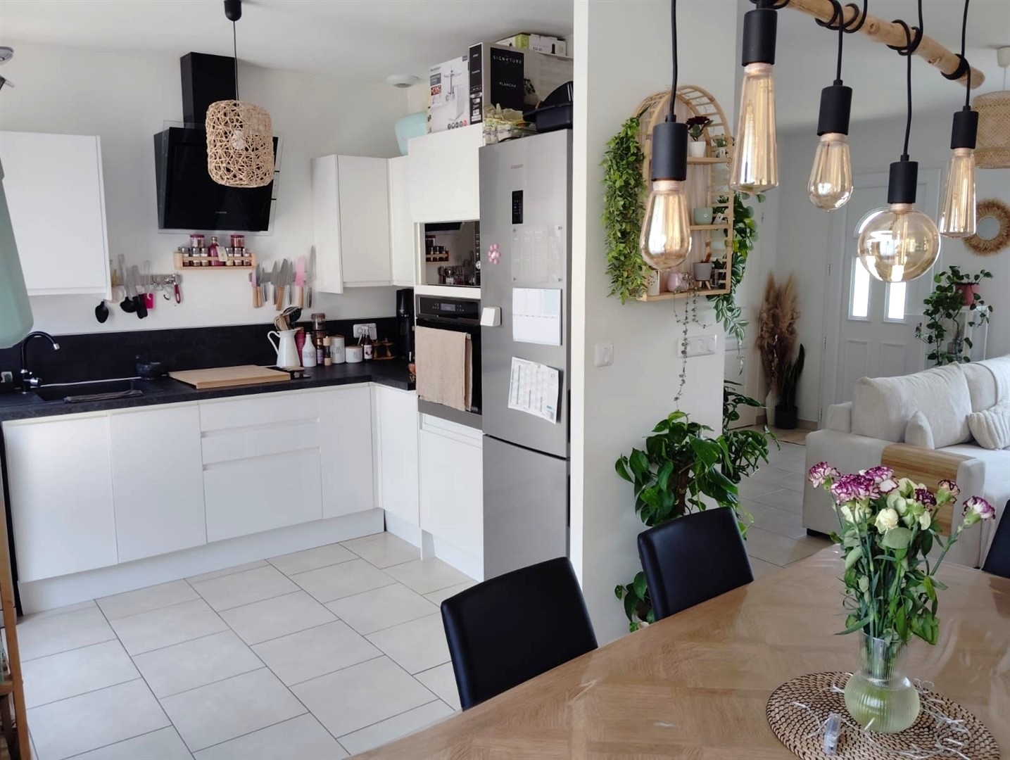 MAISONSAINT- REMY-SUR-AVRE
