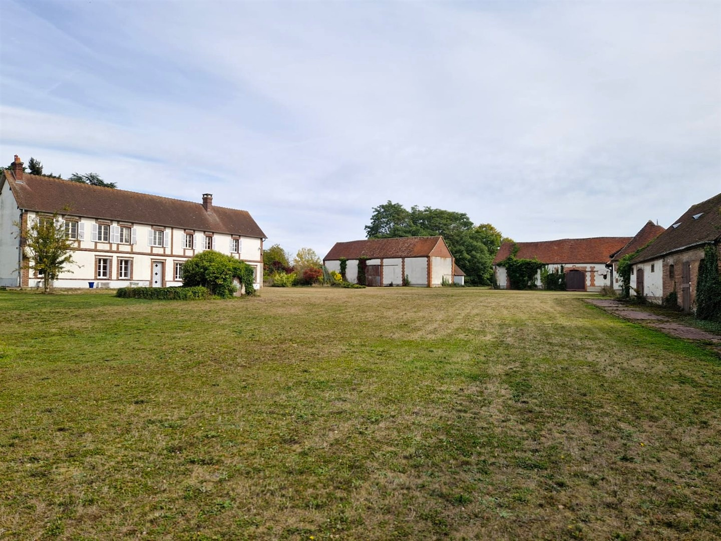 Une visite s'impose !4\'NONANCOURT, ILLIERS-L\'EVEQUE, Proche NONANCOURT