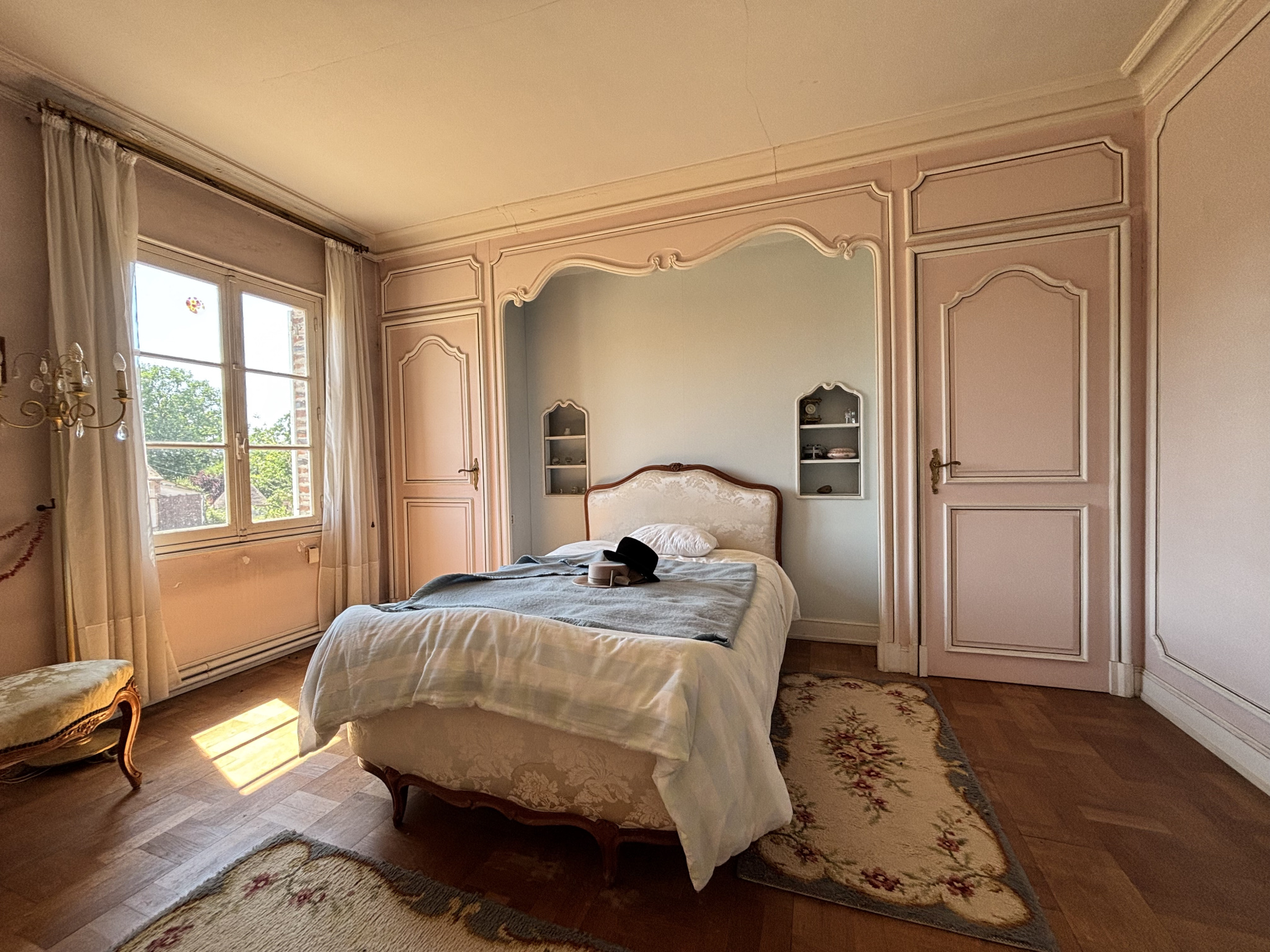 Une visite s'impose !ILLIERS-L\'EVEQUE